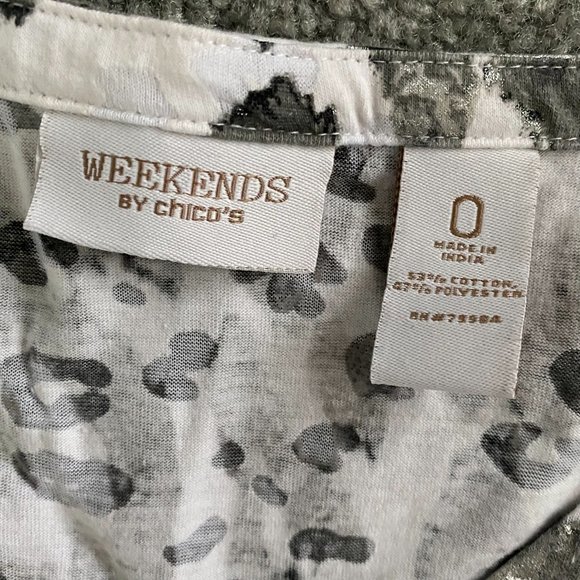 ♥ Weekends by Chico's Animal Print Shirt in Silver and Gray ZERO or Missy 4/S - Picture 2 of 4
